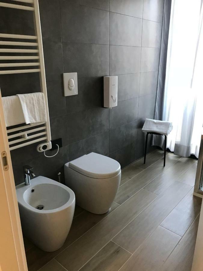 Roma Rooms Ancona Dış mekan fotoğraf