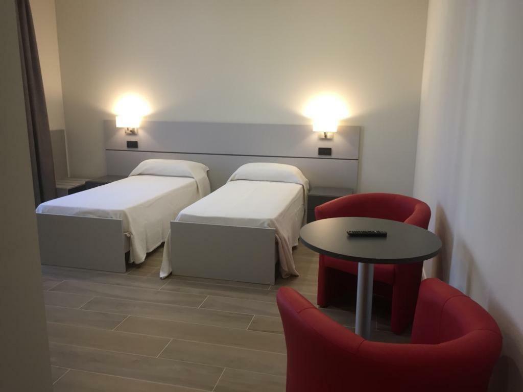 Roma Rooms Ancona Dış mekan fotoğraf